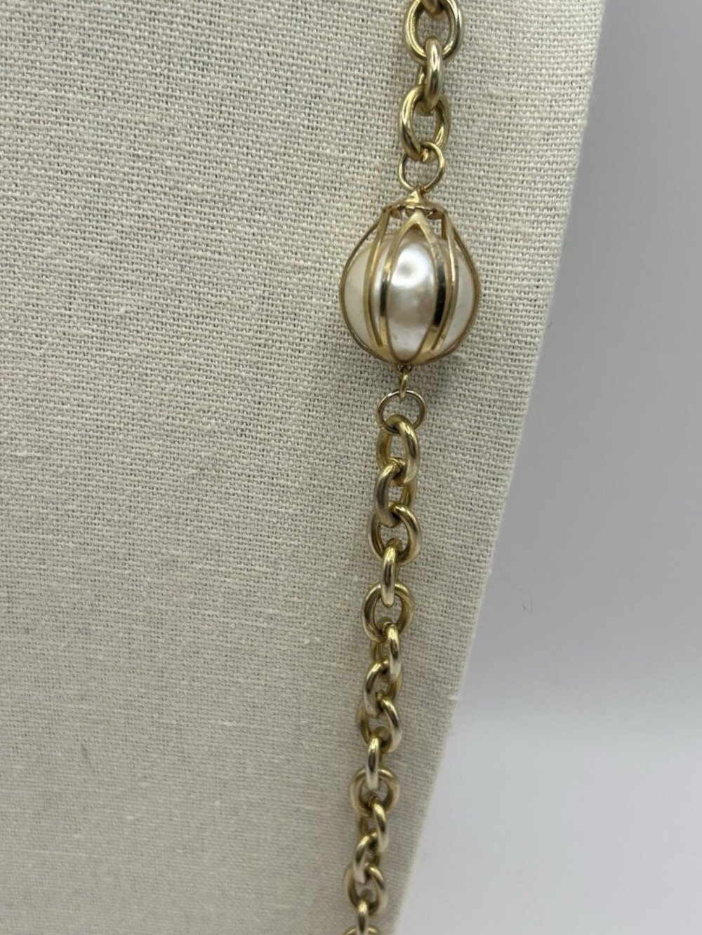Vintage Gold Tone Chain Faux Pearl Bead Station Necklace Long 30” Cottagecore - Picture 7 of 15